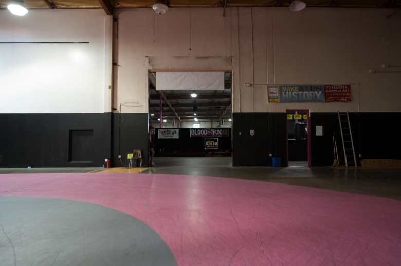 the doll factory - home of the l.a. derby dolls 046.jpg