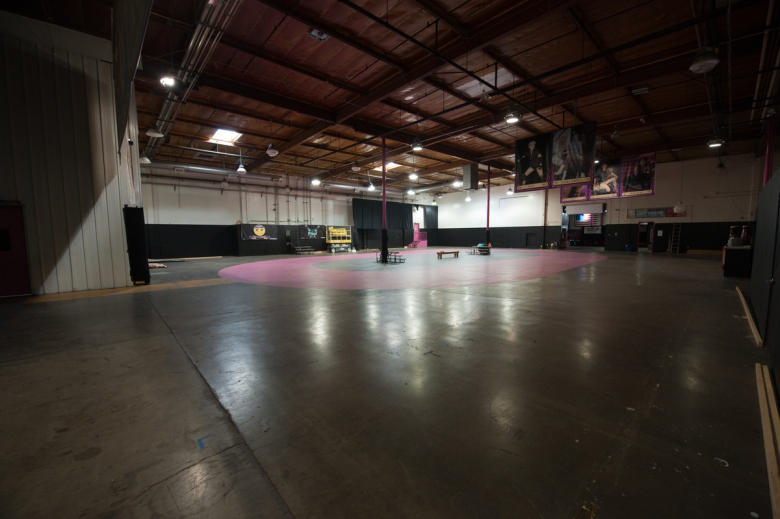 the doll factory - home of the l.a. derby dolls 047.jpg