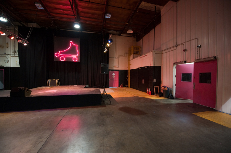 the doll factory - home of the l.a. derby dolls 051.jpg