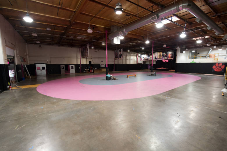 the doll factory - home of the l.a. derby dolls 053.jpg